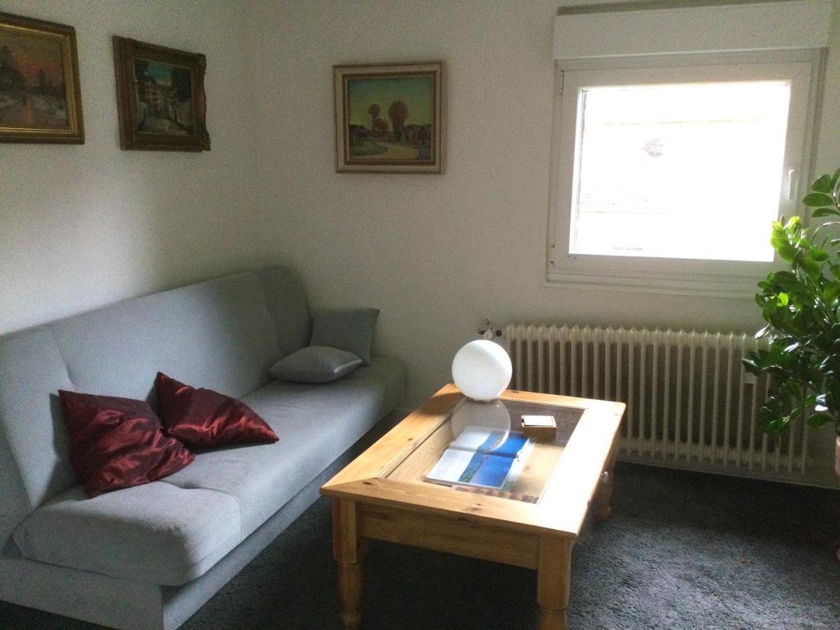 Privates Appartment Ferienwohnung Im Einfamilienhaus Dusseldorf Bagian luar foto